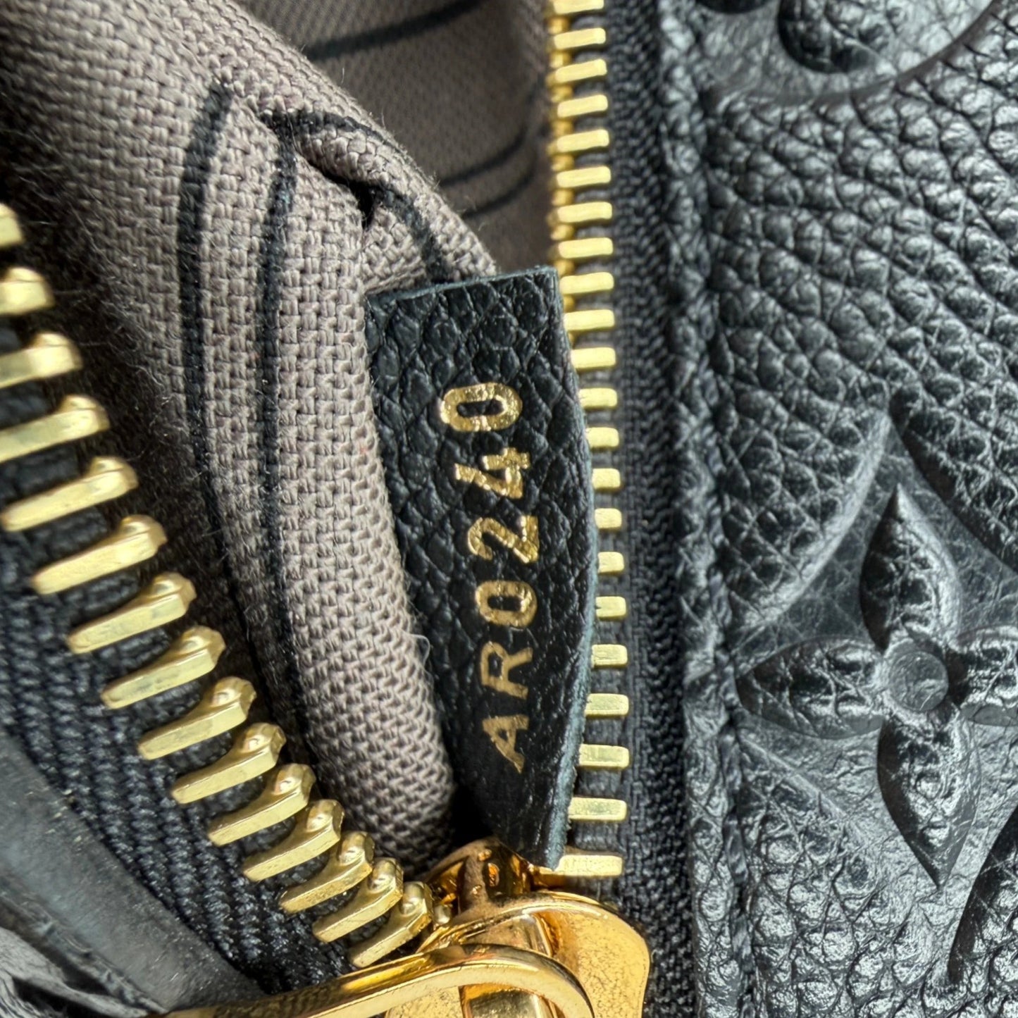 Louis Vuitton Pochette Métis Empreinte Leder M41487 Schwarz Fullset Louis Vuitton