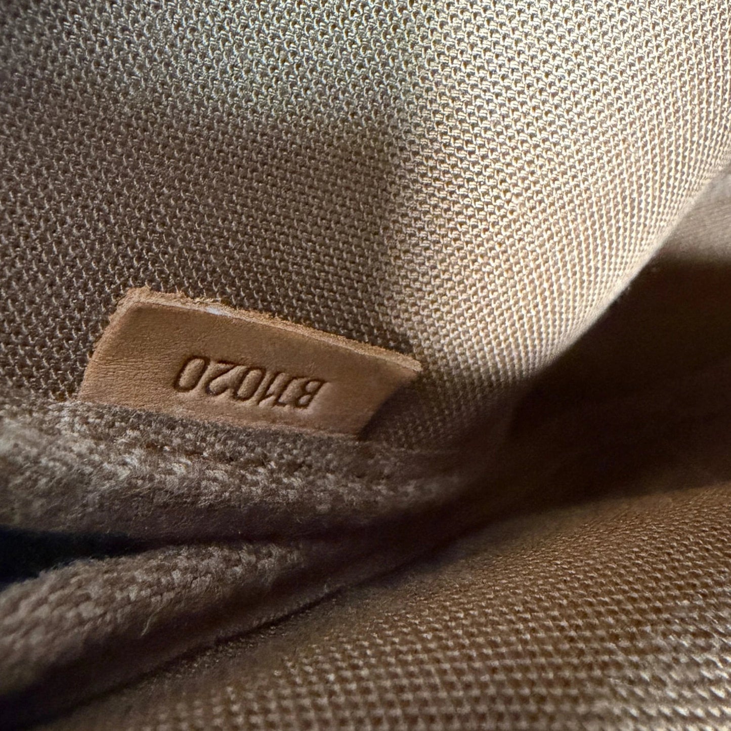 Louis Vuitton Pochette Monogram Canvas Louis Vuitton