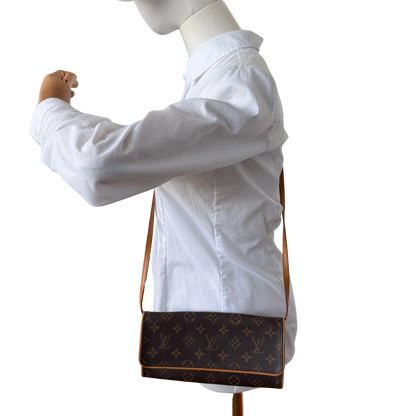 Louis Vuitton Pochette Twin GM Monogram Canvas / gut Louis Vuitton