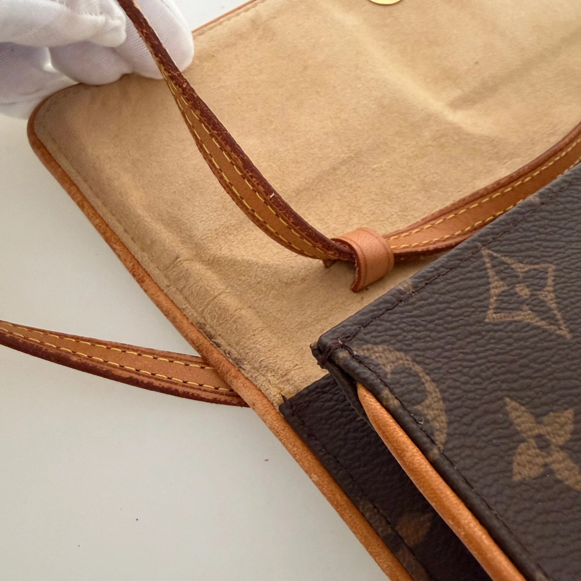 Louis Vuitton Pochette Twin GM Monogram Canvas / gut Louis Vuitton
