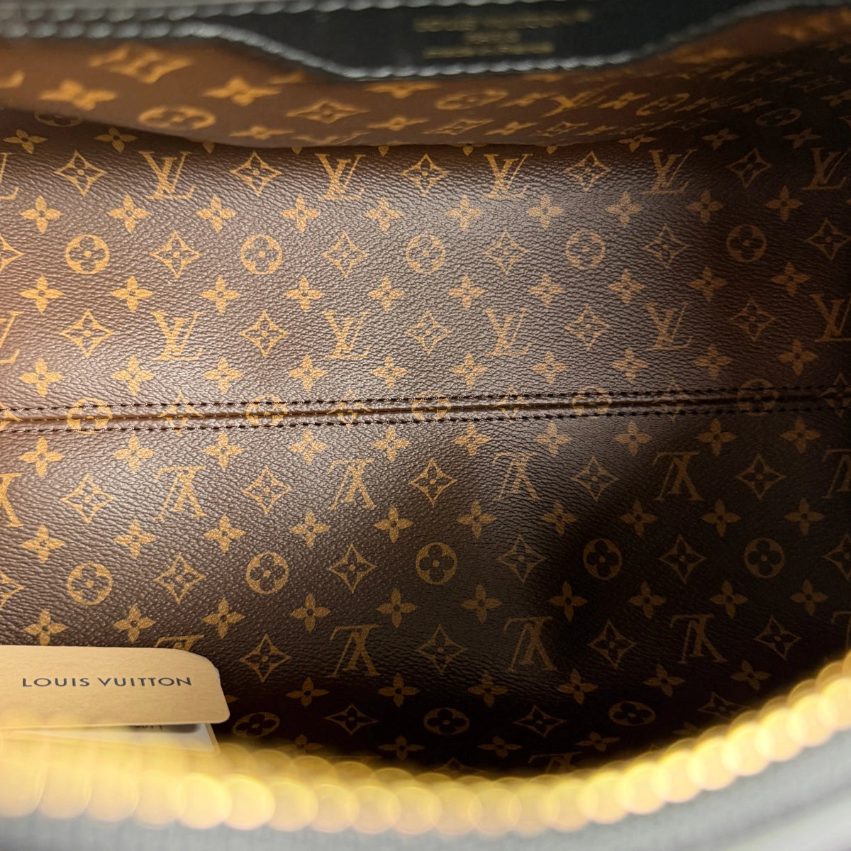Louis Vuitton Speedy Soft 30 Epi Leder Schwarz Gold