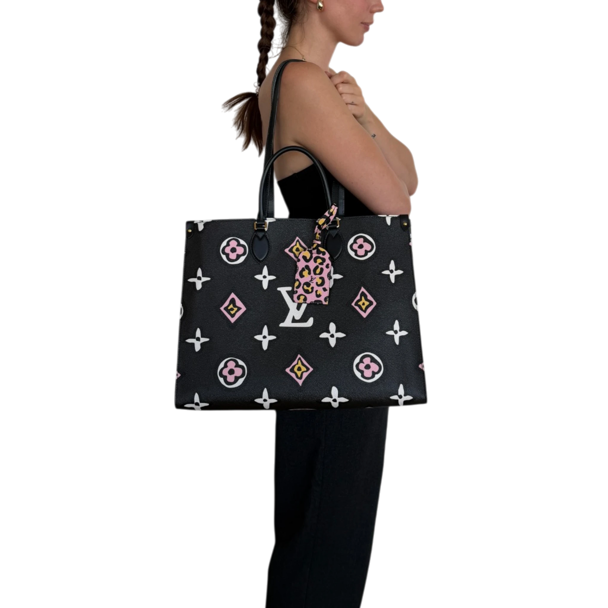 Louis Vuitton Monogram OnTheGo Wild at Heart Monogram Giant GM Louis Vuitton