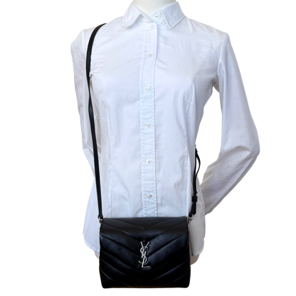 Saint Laurent Loulou Toy Schwarz silberne Hardware / neuwertig Saint Laurent