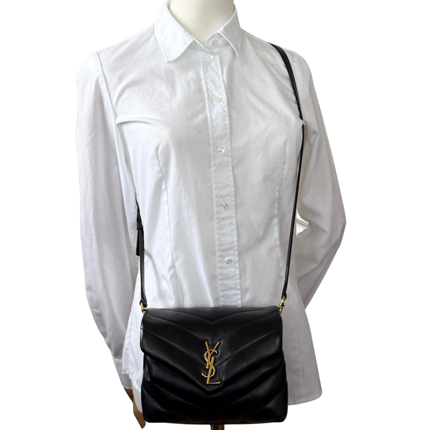 Saint Laurent LouLou Toy Schwarz goldene Hardware / sehr gut Saint Laurent