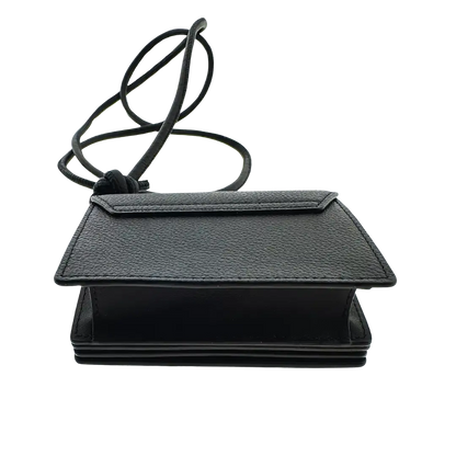 MCM Himmel Geldbörse Wallet on Chain Lederlogo schwarz / ungetragen MCM