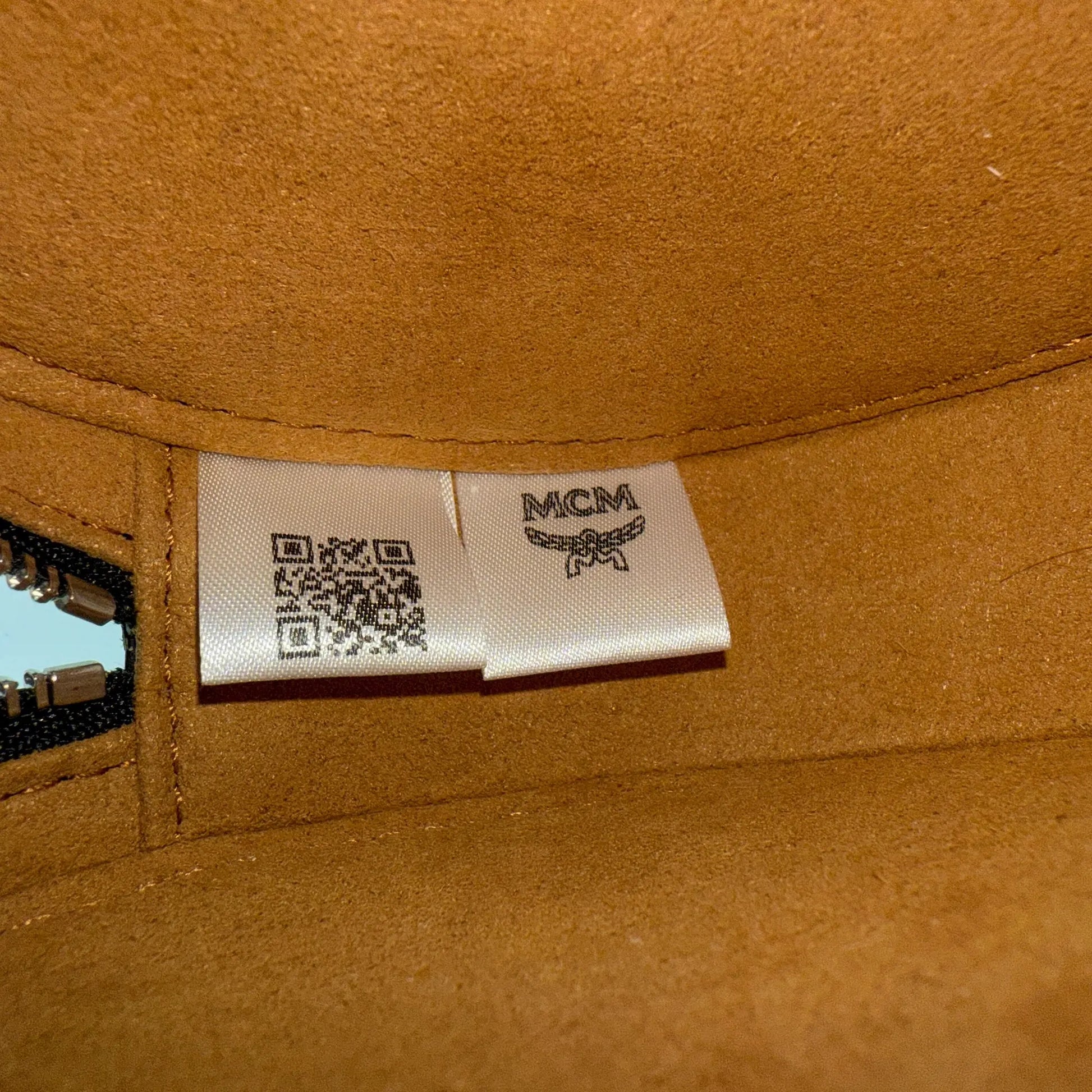 MCM Mode Travia Gürteltasche Schwarz / neuwertig MCM