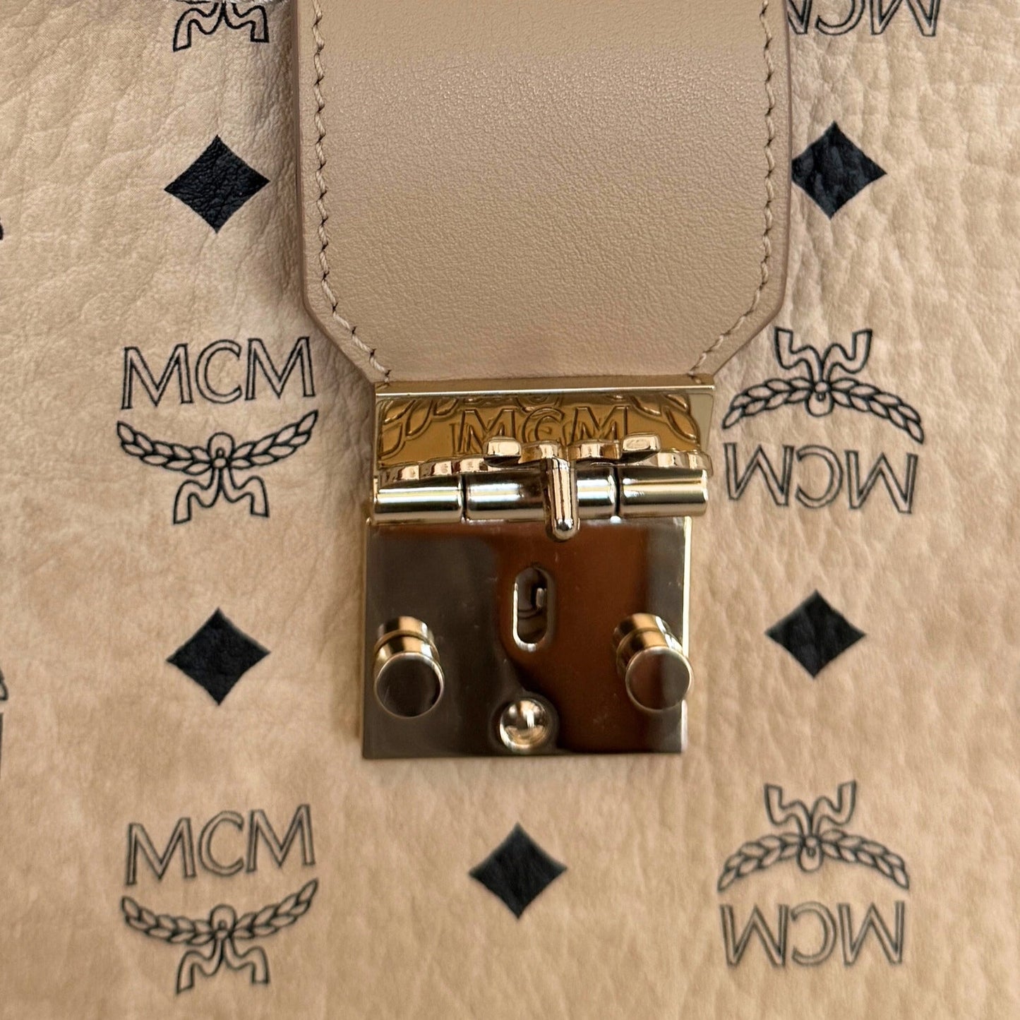 MCM Visetos Hobo Bag Beige / neuwertig Valentino