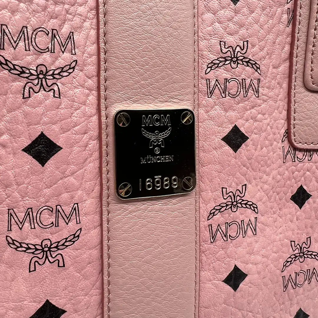 Hot pink 2025 mcm bag
