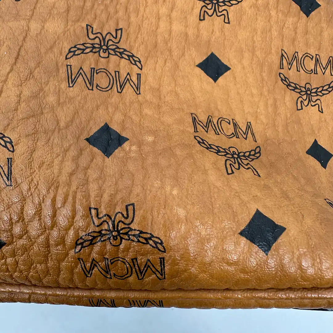 MCM Liz Wendeshopper Visetos Medium Cognac / gut MCM