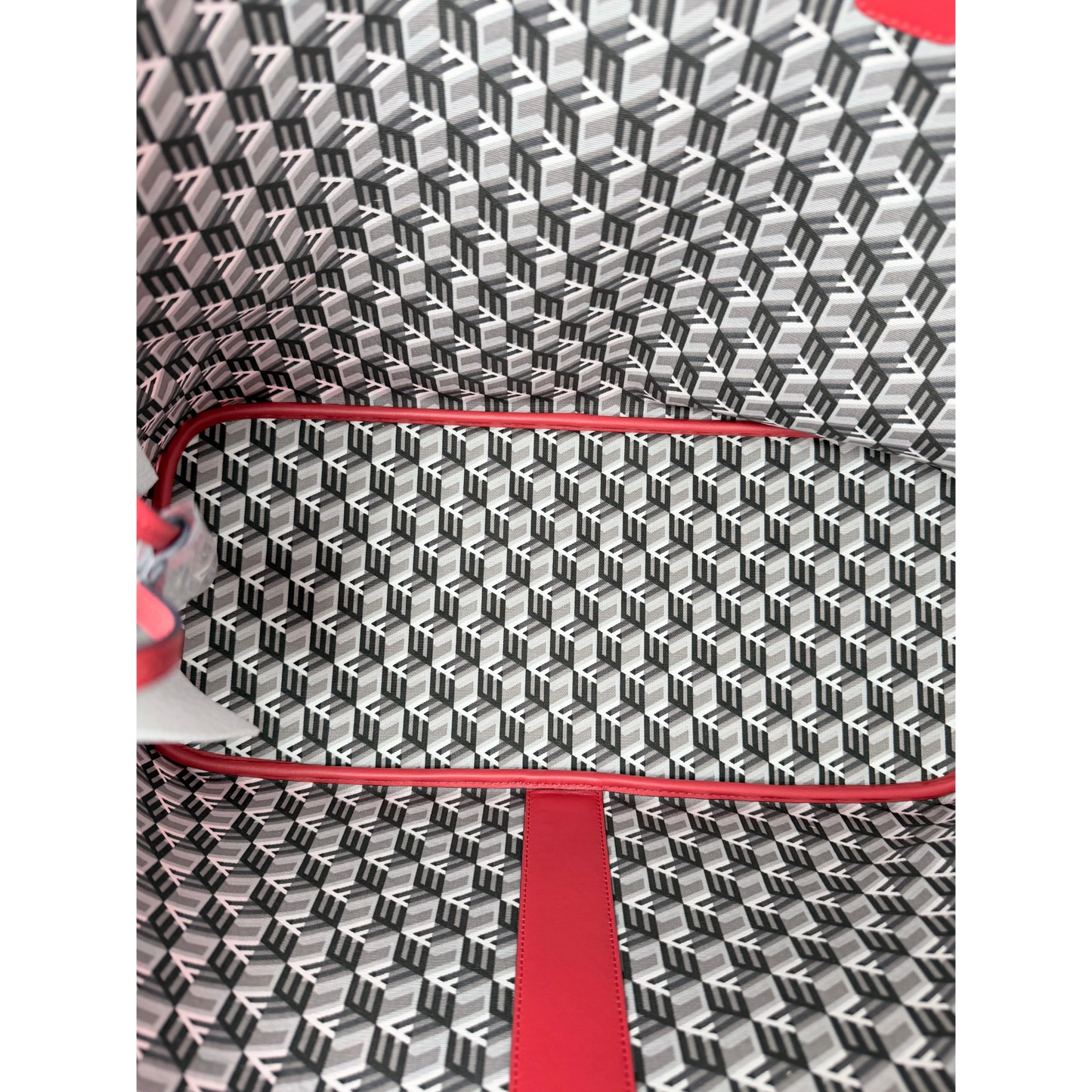 MCM Liz Wendeshopper Large rot mit Pouch / neuwertig MCM