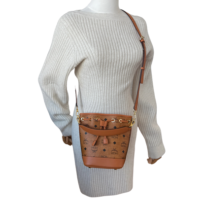 MCM Mini Dessau Kordelzugtasche in Visetos Cognac / neuwertig MCM