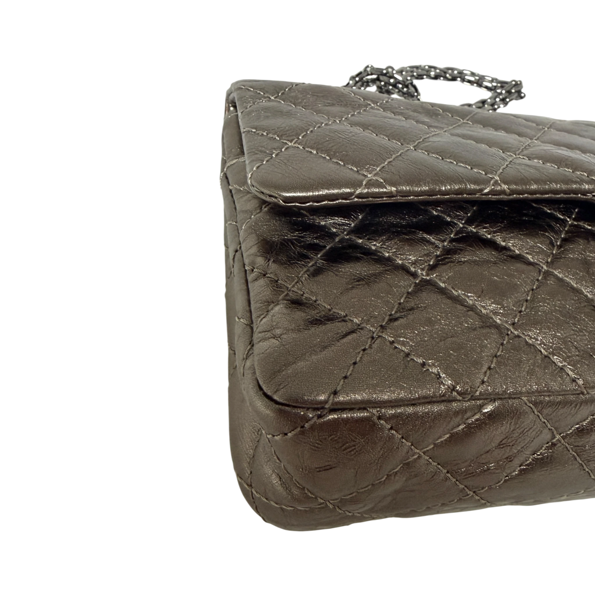 Chanel 2.55 Reissue 224 Classic Double Flap Bag Metallic Bronze / sehr gut Chanel