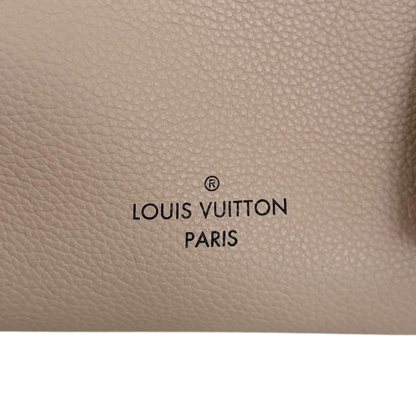 Louis Vuitton Haumea Mahina M55030 Magnolia / sehr gut Louis Vuitton