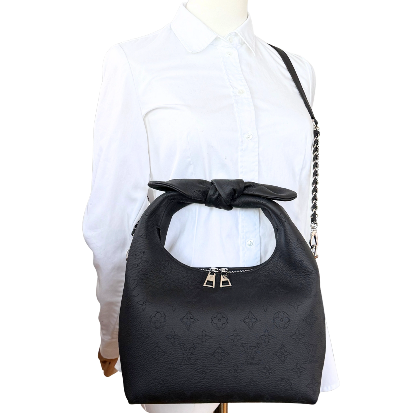 Louis Vuitton Why Knot PM Schwarz / neuwertig Louis Vuitton