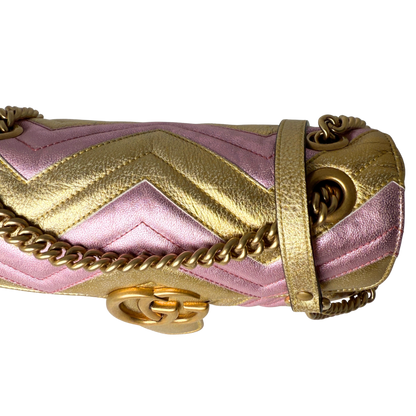 Gucci GG Marmont Matelasse Schultertasche aus gestepptem Leder Gold Pink / gut Gucci