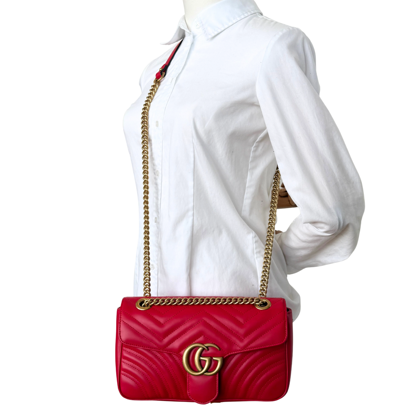 Gucci Kleine GG Marmont Schultertasche Rot / neuwertig Gucci
