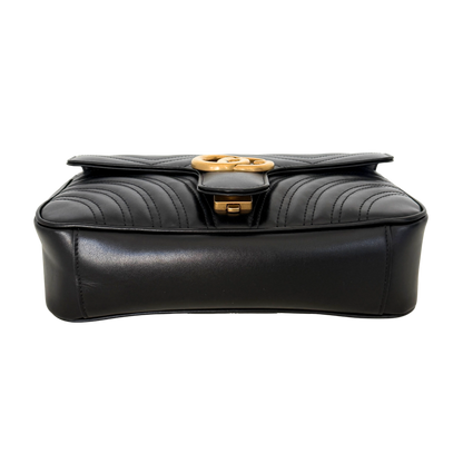 Gucci Kleine GG Marmont Schultertasche Schwarz / neuwertig Gucci