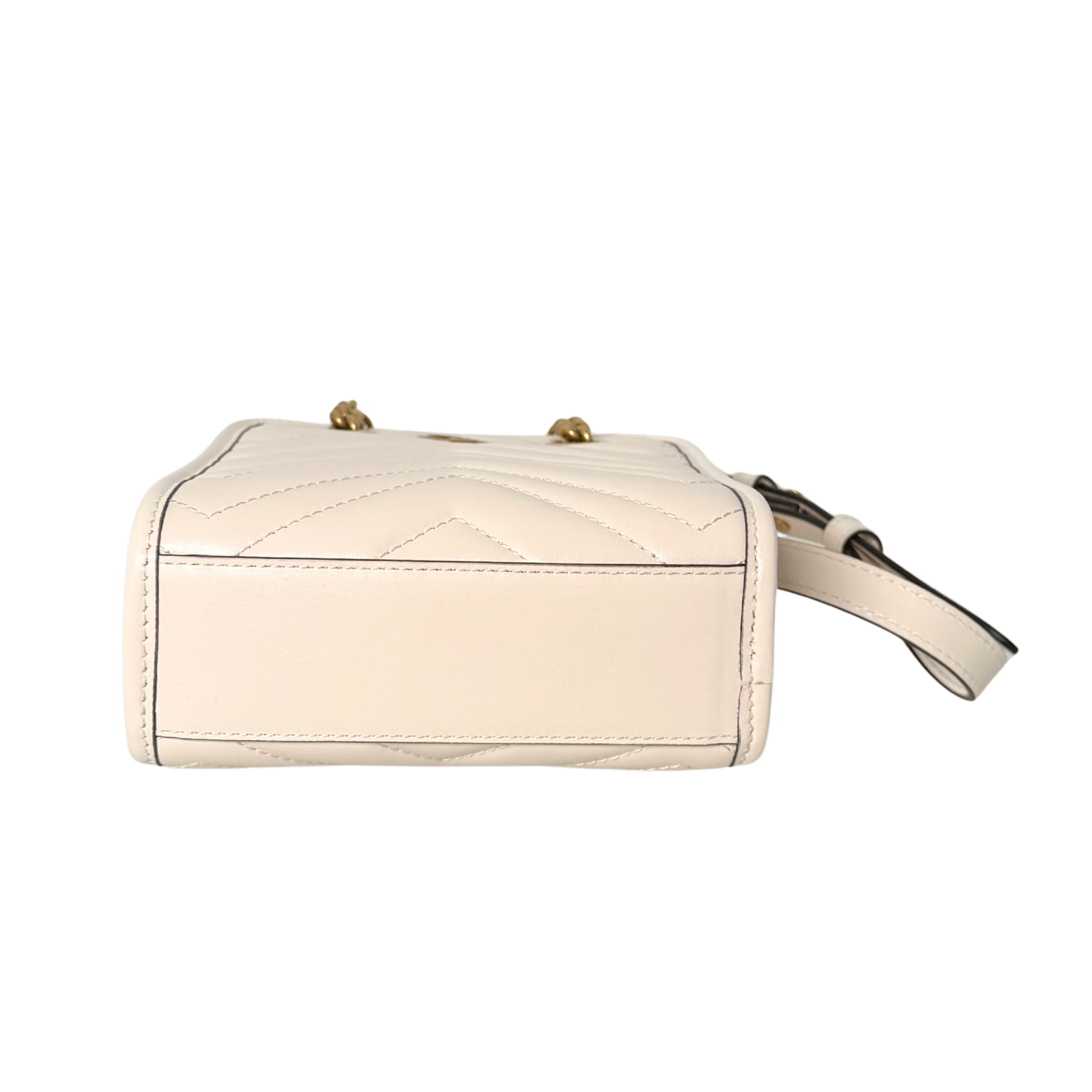 Gucci GG Marmont Mini-Handtasche Weiß / sehr gut Gucci