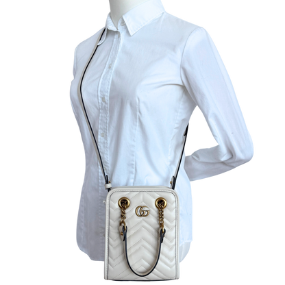 Gucci GG Marmont Mini-Handtasche Weiß / sehr gut Gucci
