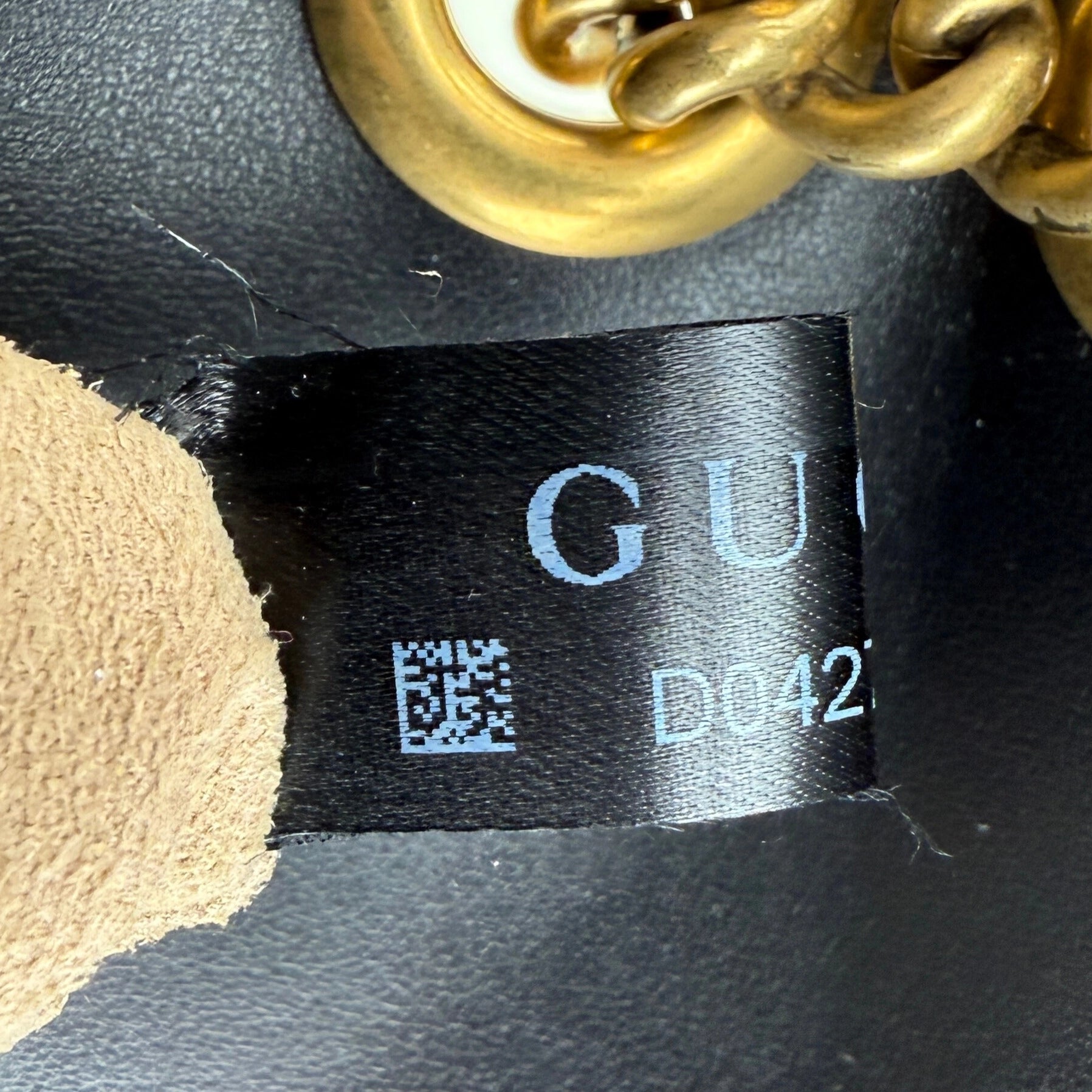 Gucci Kleine GG Marmont Schultertasche Schwarz / neuwertig Gucci