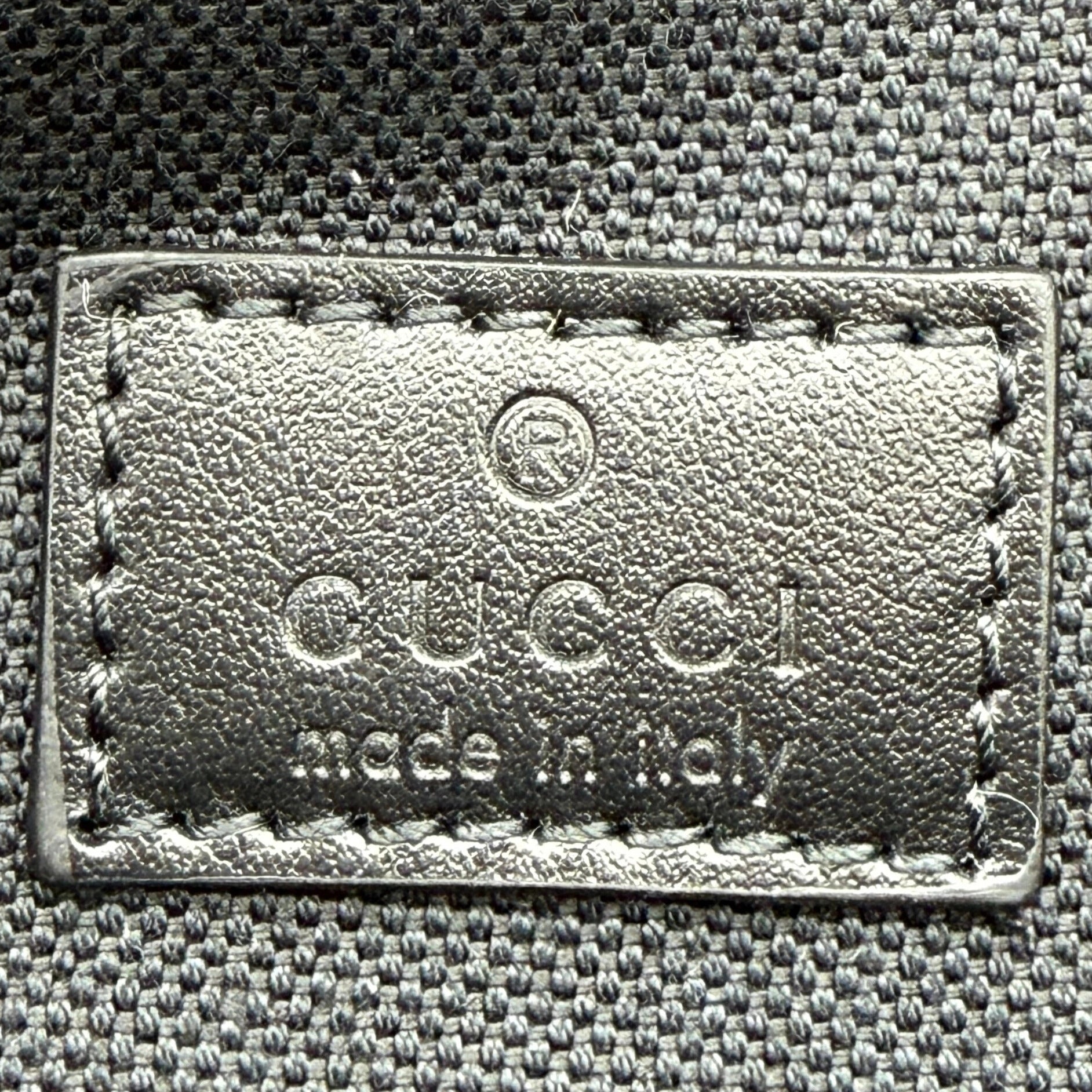 Gucci Mittelgroße GG Marmont Schultertasche Schwarz / neuwertig Gucci