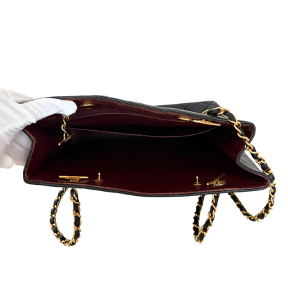 Chanel Matelassé Tote Bag mit Kettenriemen Schwarz / gut Chanel