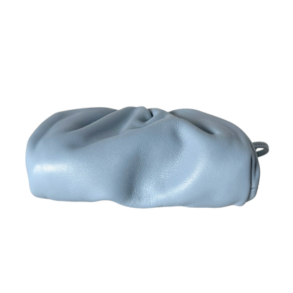 Bottega Veneta Micro Pouch Clutch Hellblau / neuwertig Bottega Veneta