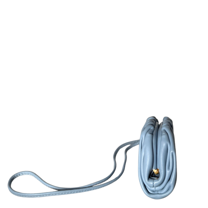 Bottega Veneta Micro Pouch Clutch Hellblau / neuwertig Bottega Veneta