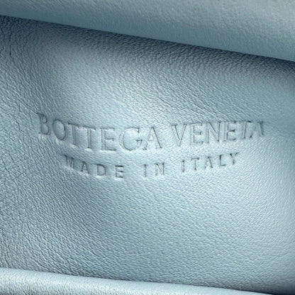 Bottega Veneta Micro Pouch Clutch Hellblau / neuwertig Bottega Veneta