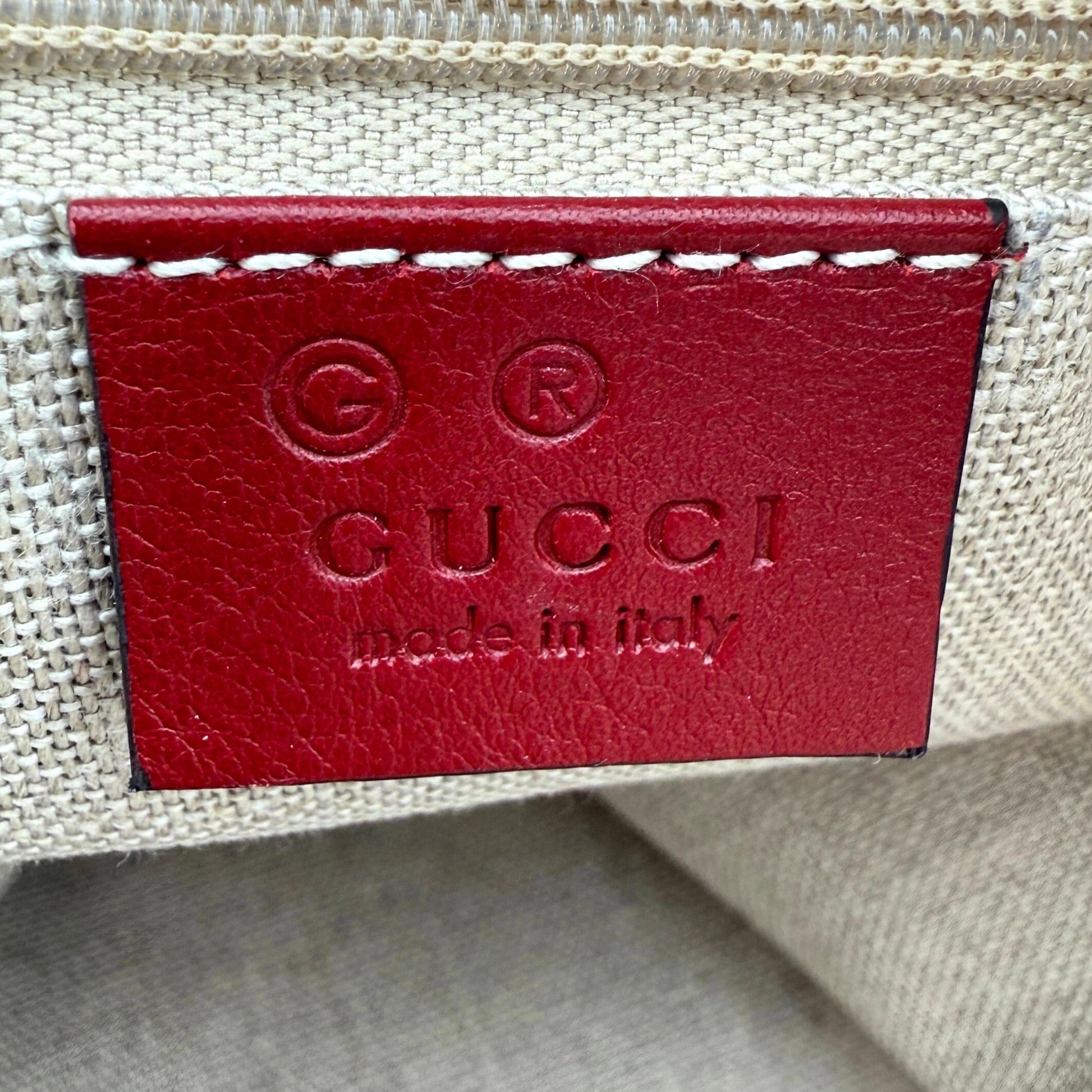 Gucci Mittelgroße Microguccissima Dome Handtasche Rot / sehr gut Gucci