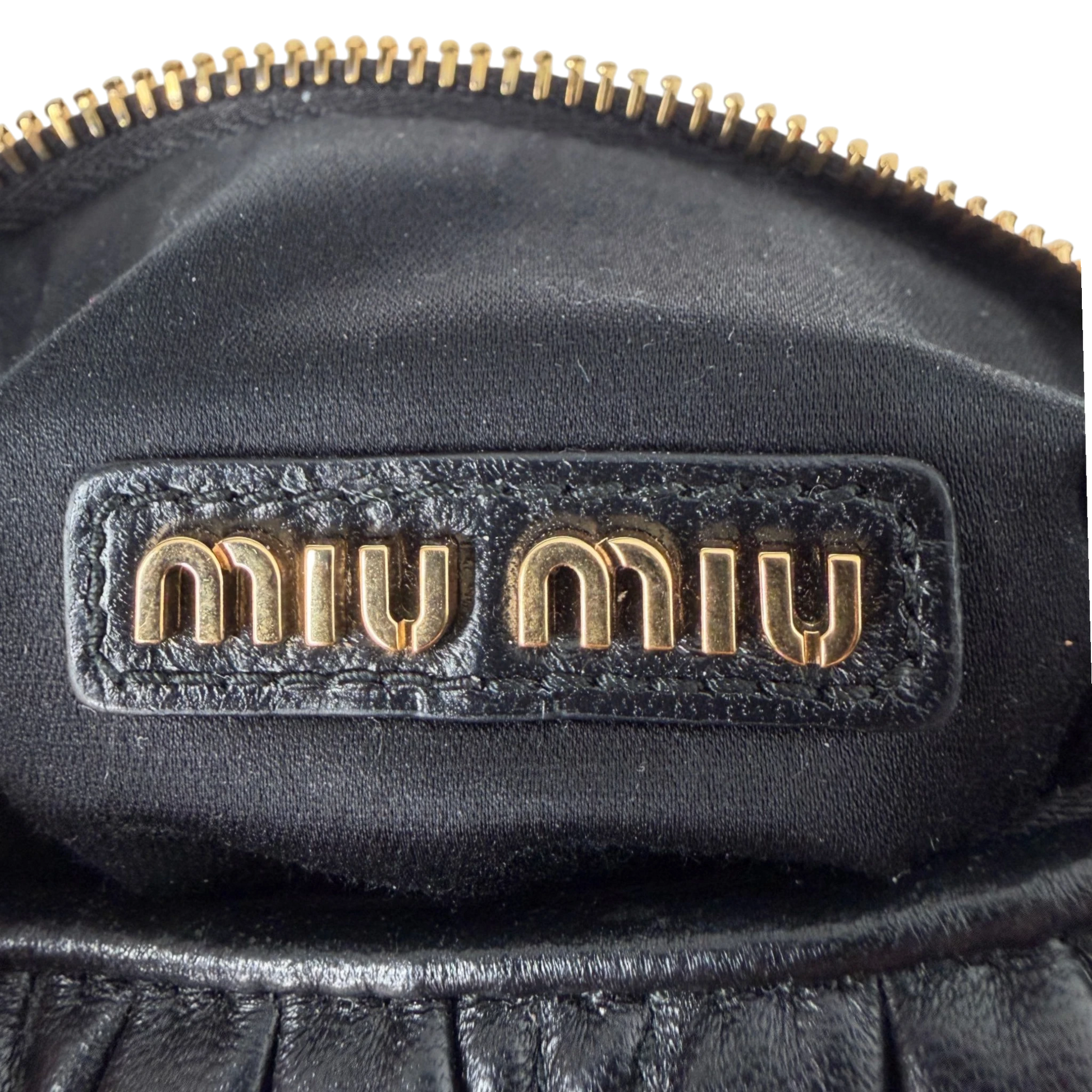Miu Miu Wander Hobo Bag klein Nappaleder Schwarz MIU MIU