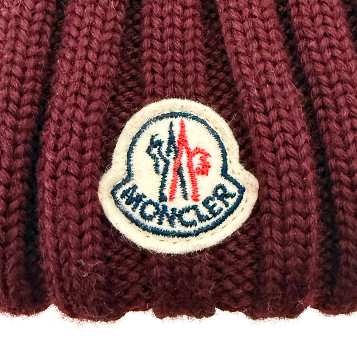 Moncler gerippte Strickmütze aus Wolle Weinrot / sehr gut
