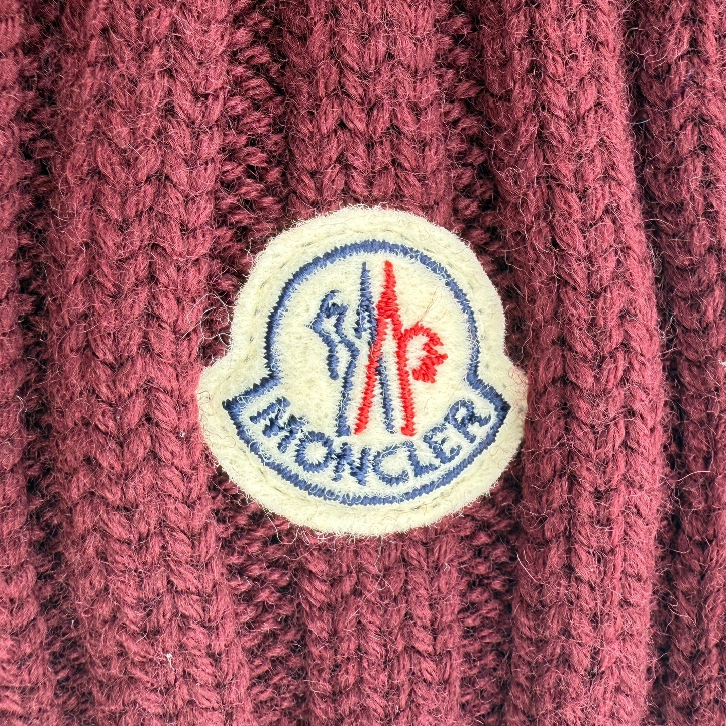 Moncler gerippter Strickschal aus Wolle Weinrot / sehr gut