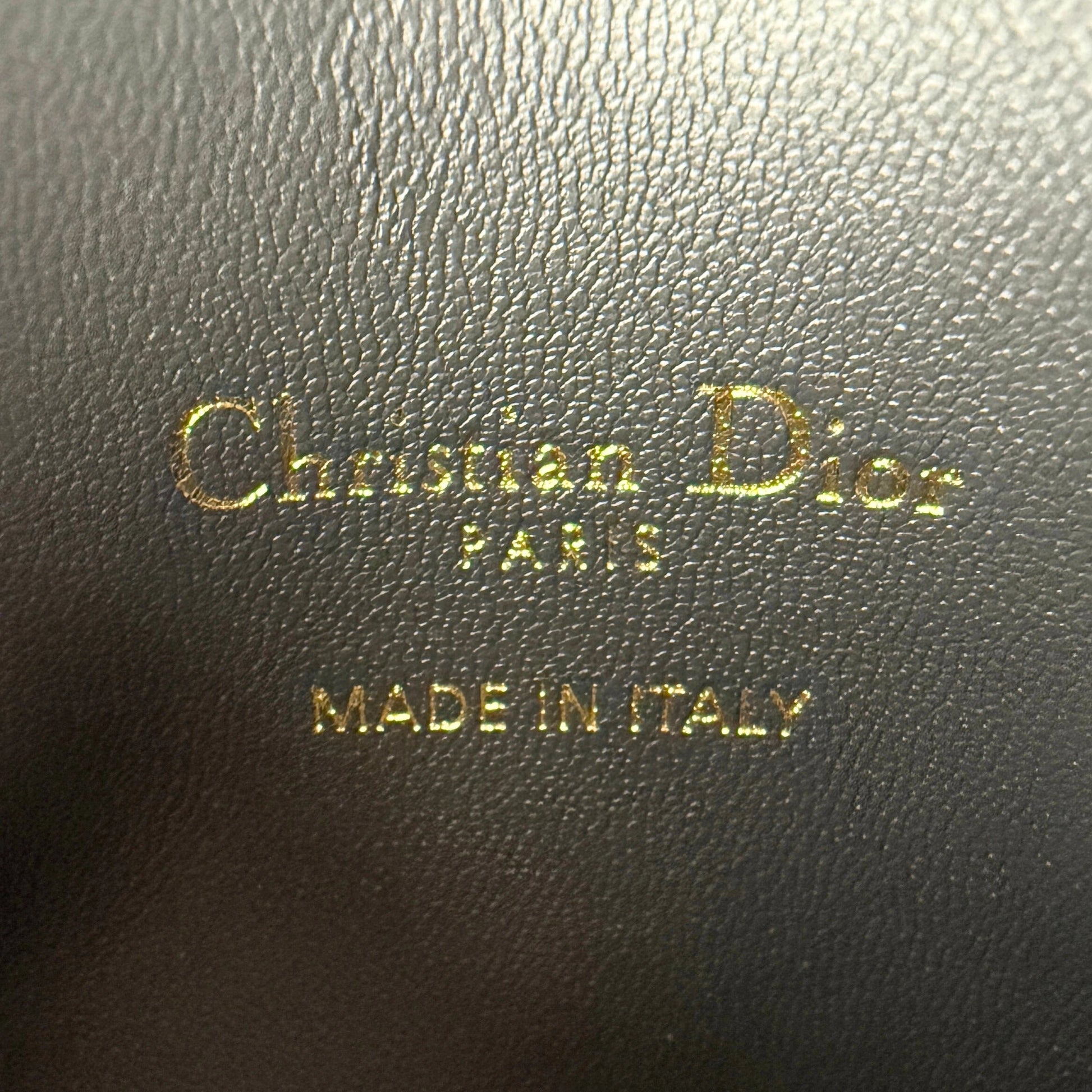 Dior 30 Montaigne Freesia Kartenetui Dunkelblau / neuwertig Dior
