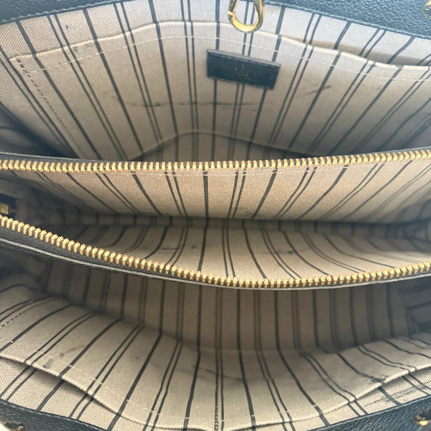 Louis Vuitton Montaigne BB Monogram Empreinte Schwarz / sehr gut Louis Vuitton