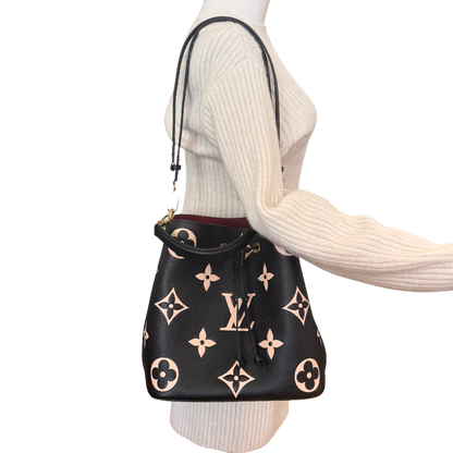 Louis Vuitton NéoNoé MM Monogram Empreinte Bicolor M45497 Schwarz / neuwertig Louis Vuitton