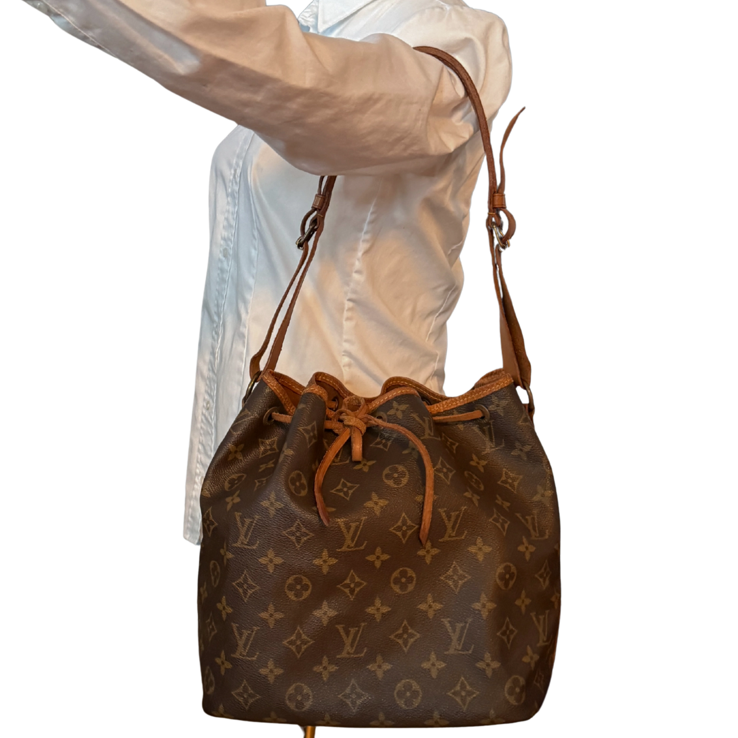Louis Vuitton Petit Sac Noé Monogram Canvas Braun / gut Echtheitscheck
