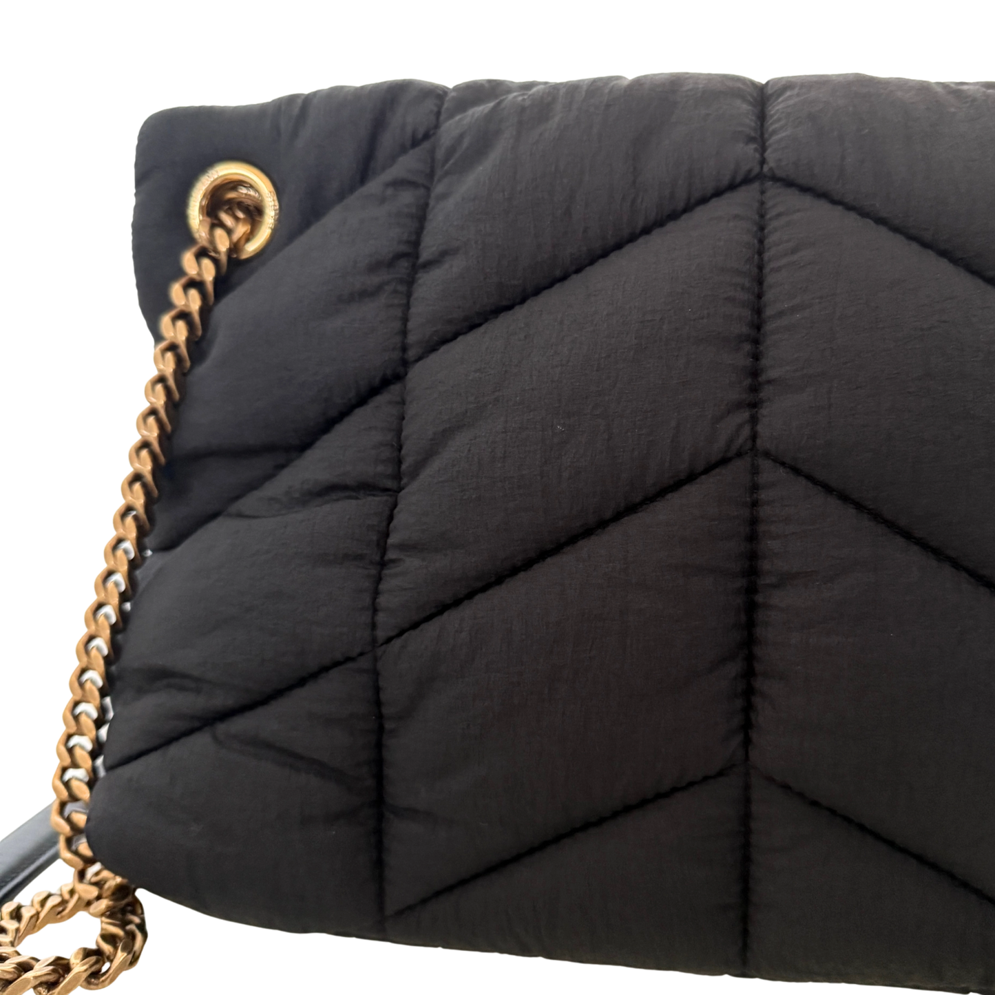 Saint Laurent LouLou Puffer Small Nylon Schultertasche Schwarz / sehr gut