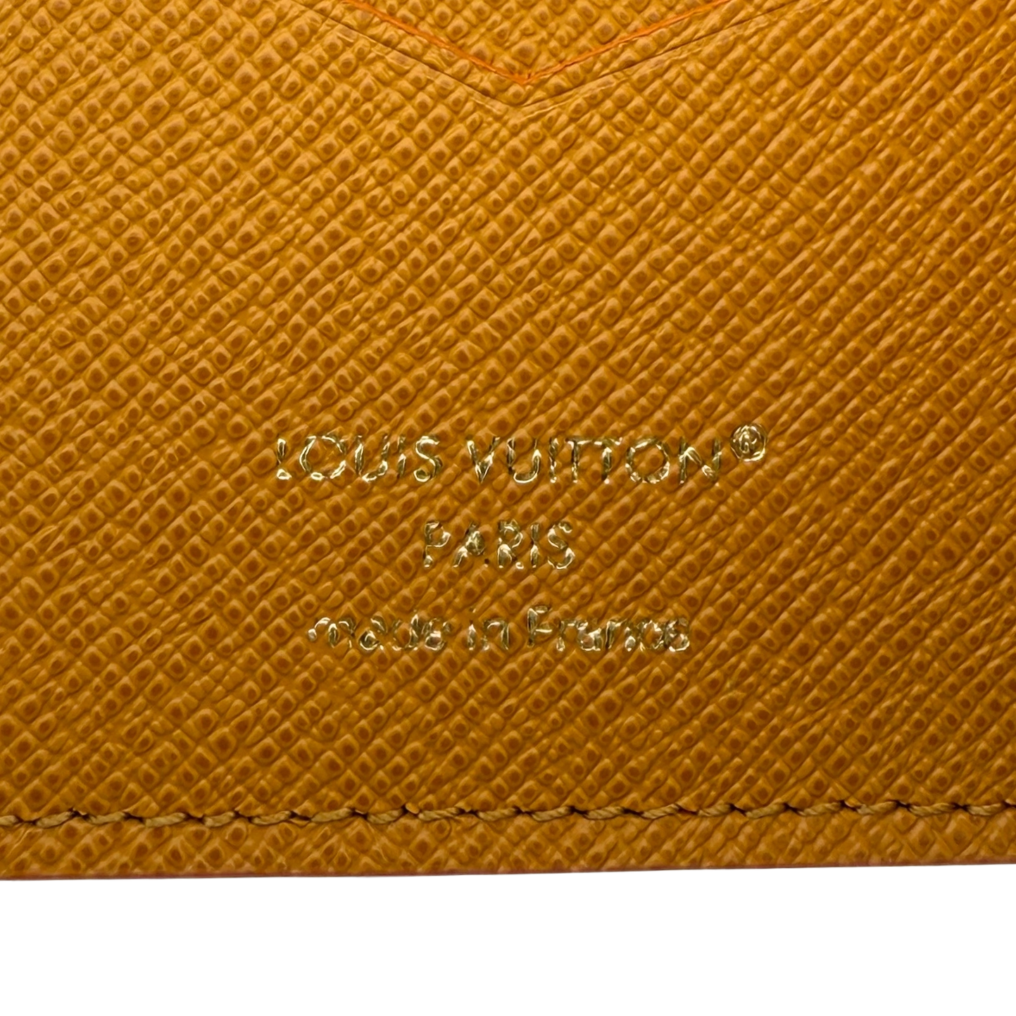 Louis Vuitton Louis Vuitton The Flight Mode Passport Cover Dune Beige Fullset / neuwertig