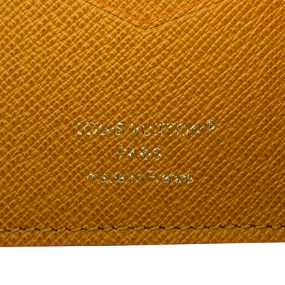 Louis Vuitton Louis Vuitton The Flight Mode Passport Cover Dune Beige Fullset / neuwertig