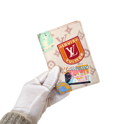 Louis Vuitton Louis Vuitton The Flight Mode Passport Cover Dune Beige Fullset / neuwertig
