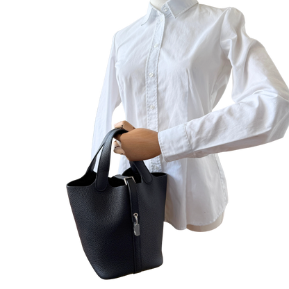 Hermès Picotin 18 Taurillon Clémence schwarz silber Hardware 2025 Fullset / neuwertig Hermès