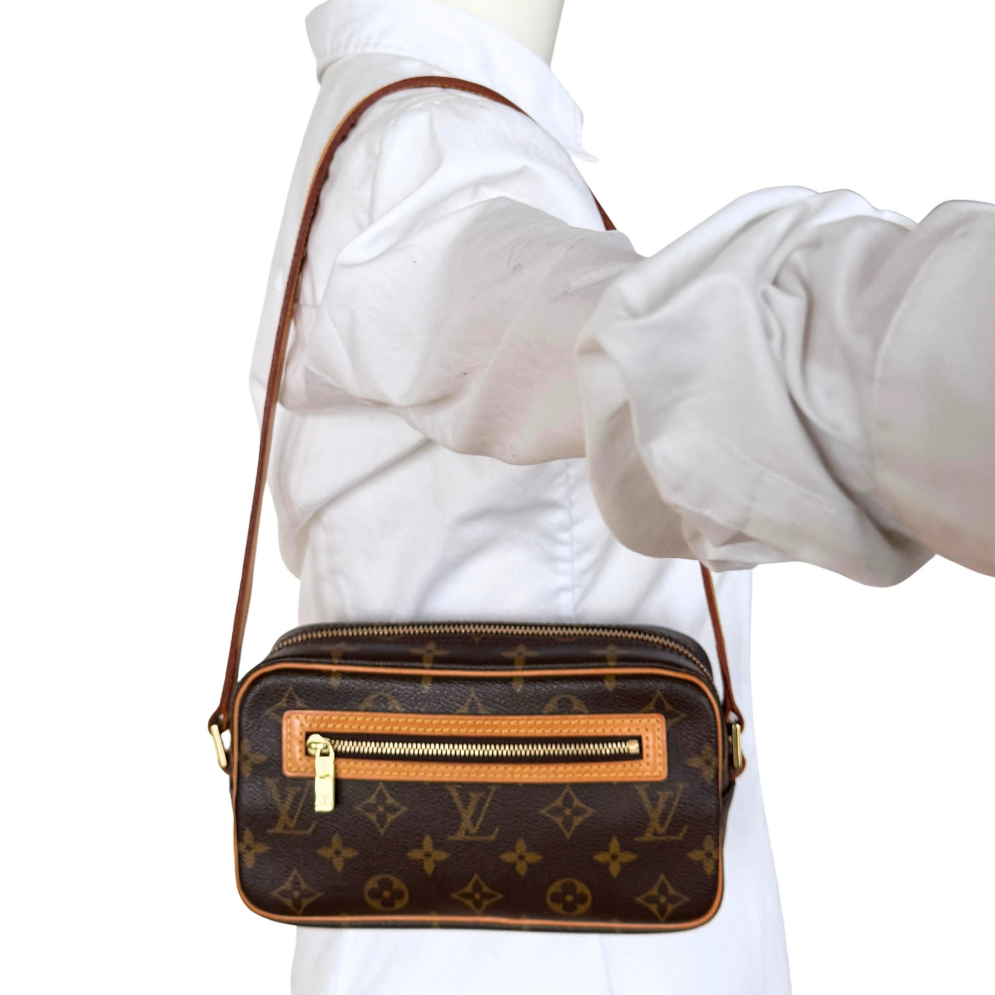 Louis Vuitton Pochette Cité Monogram Canvas Braun / sehr gut Louis Vuitton