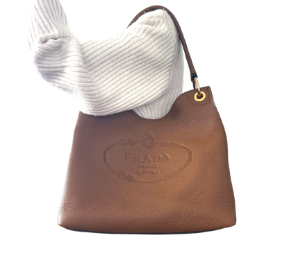 Prada Hobo Schultertasche 1BC051 Leder Braun/ neuwertig Prada
