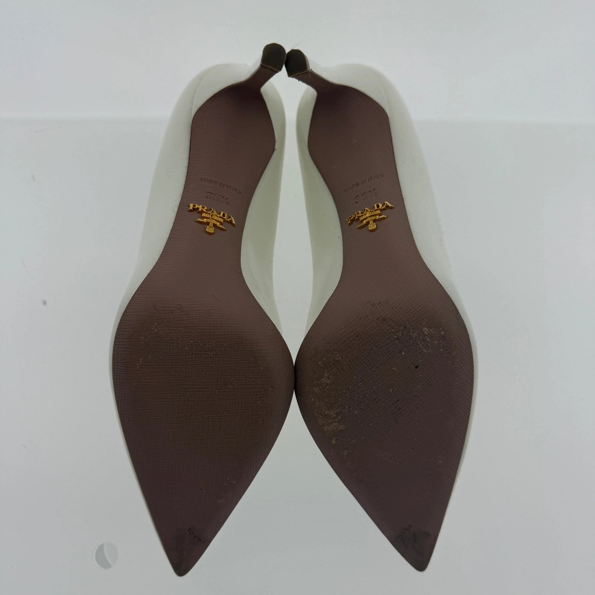 Prada Pumps aus Lackleder weiß Größe 36 1/2 /neuwertig Prada