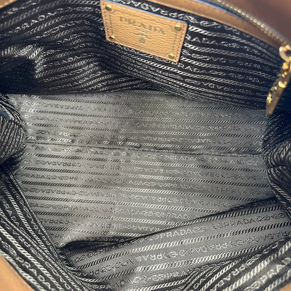 Prada Hobo Schultertasche 1BC051 Leder braun / neuwertig Prada