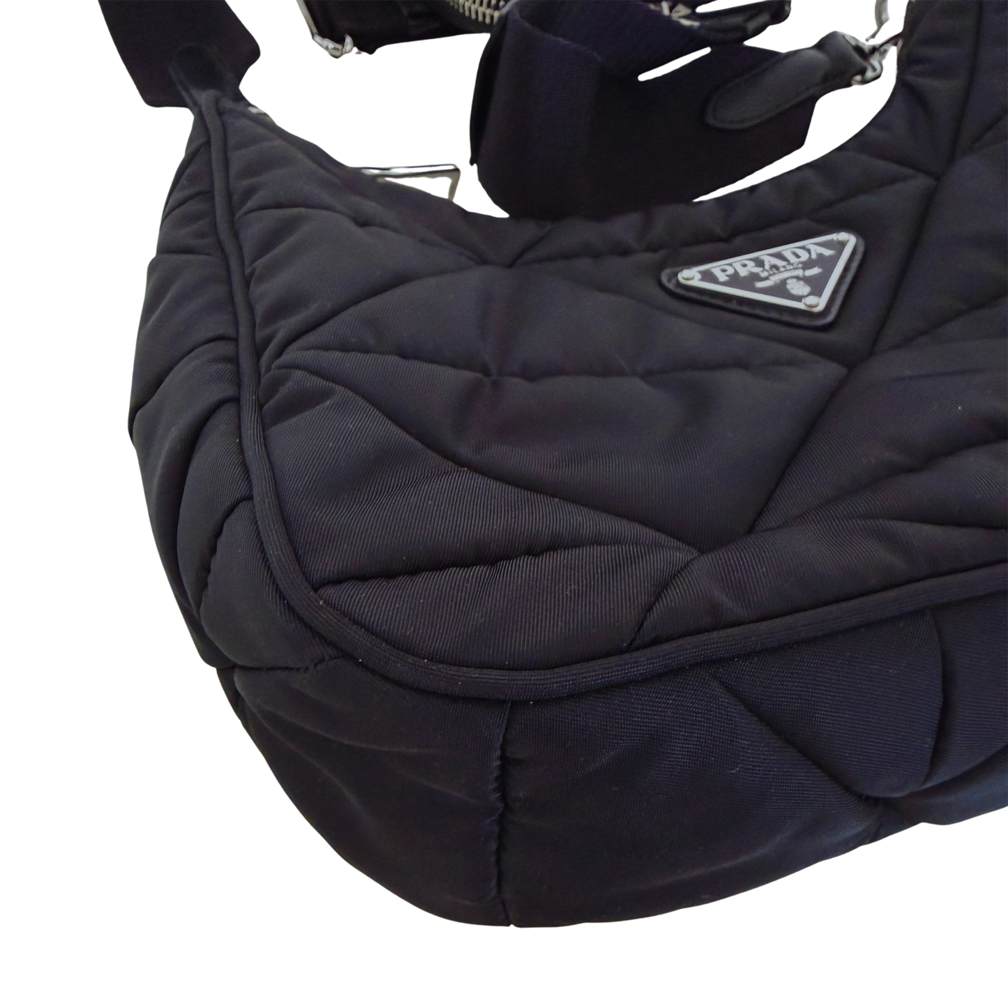 Prada Hobo Tasche Re-Nylon Padded Schultertasche schwarz 2025 / neuwertig Prada