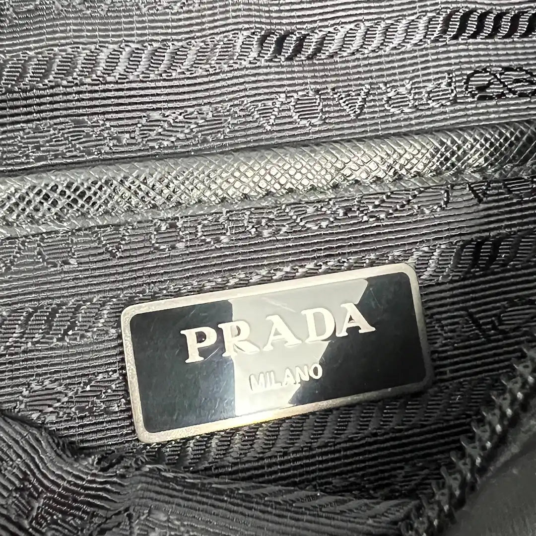 Prada New Vela Umhängetasche Nero all black / sehr gut Prada