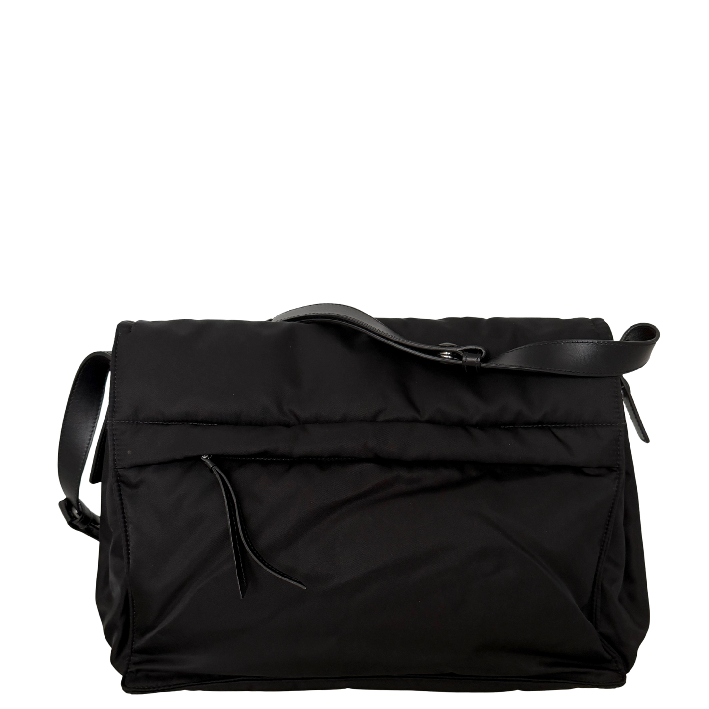 Prada Traveller Große Schultertasche aus Re-Nylon schwarz / neuwertig Prada