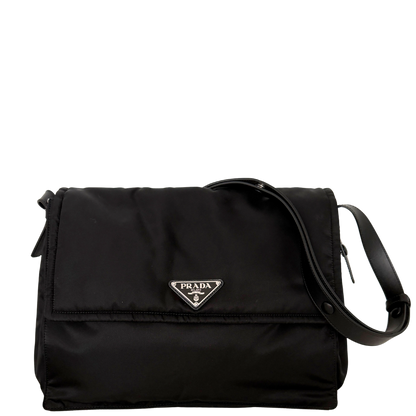 Prada Traveller Große Schultertasche aus Re-Nylon schwarz / neuwertig Prada